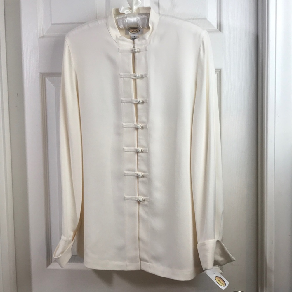 Talbots Gorgeous 100% Silk Long Sleeve Blouse